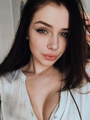 Проститутка Майя